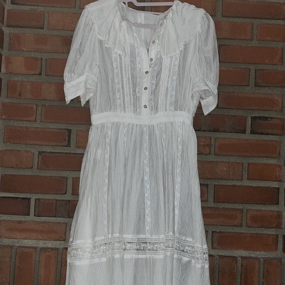 Tokya white linen cotton blend prairie dress small button front mild staining - Picture 2 of 8